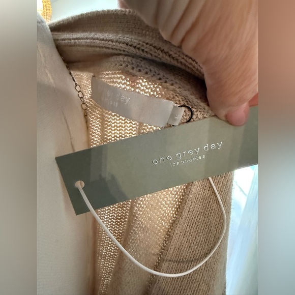 One Grey Day 🌸RARE 🌸Belted Cardigan - Picture 3 of 8